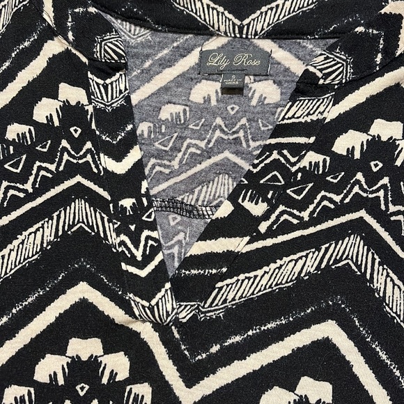 Small Cinch Waste Pattern Dress- Like New - Picture 4 of 5